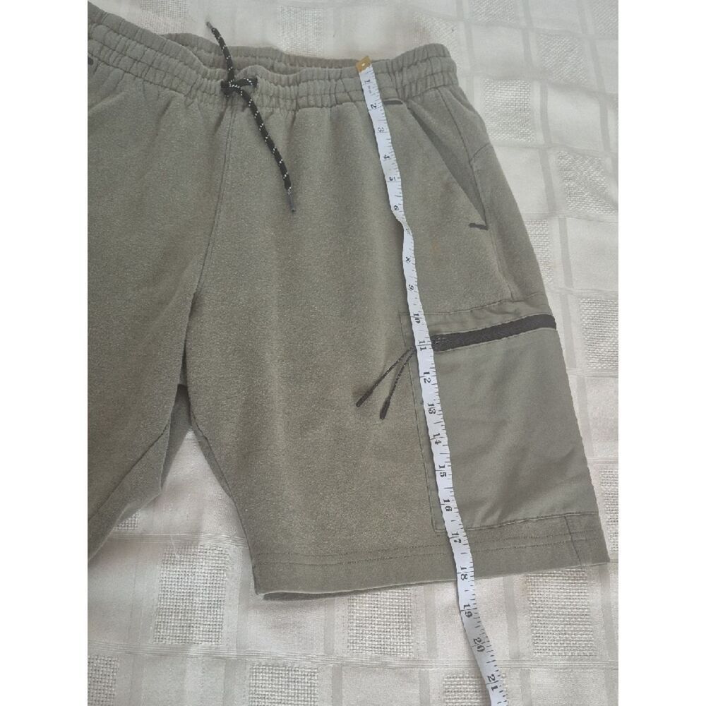 Old Navy Bundle Of 2 Olive and Brown Camo Drawstring Athletic Shorts - Picture 7 of 16